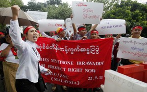 Trung Quốc và chỗ 'đứng chân' không vững tại Myanmar