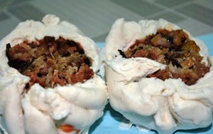 Rợn người bánh bao độc hại từ trong ra ngoài