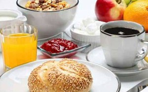 8 thói quen ăn sáng làm hại cơ thể bạn