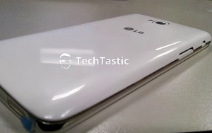 Lần đầu tiên lộ ảnh Google Nexus 5