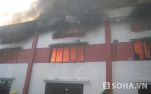 Đang cháy lớn tại khu công nghiệp Sóng Thần