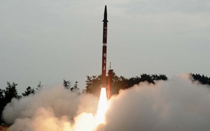 Ấn Độ thử thành công tên lửa đạn đạo tầm bắn 2.000 km