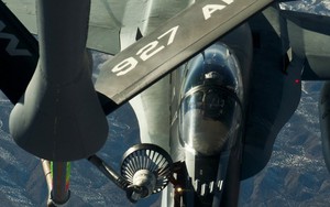 Boeing KC-135: “Mẹ” của các siêu chiến cơ trên bầu trời