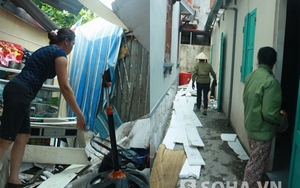 Lốc xoáy 'oanh tạc' nhà cửa người dân các tỉnh miền Bắc
