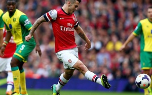 Tuyệt phẩm của Wilshere "bá đạo" hơn cả Van Basten