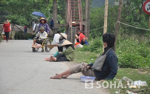 'Cái bang' lộng hành tại Lễ hội Phủ Dầy