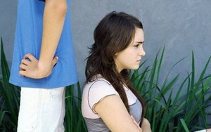 “Cô gái vàng” giết bạn tình vì không được thỏa mãn