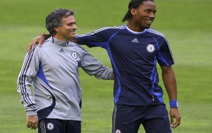 Tiết lộ: Mourinho sẽ mời Drogba về Chelsea