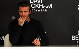 Fan nữ sung sướng vì... có quần lót của David Beckham