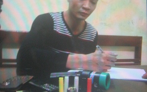 Gặp trinh sát, giật mình bỏ chạy rồi liên tiếp nã đạn