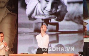 Bài văn xuất thần của nữ sinh lớp 12 về Nick Vujicic