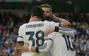 "Vô duyên", Cris Ronaldo vẫn giúp Real đại thắng Betis 3-1