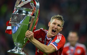 BẢN TIN CHIỀU 4/8: Sợ vụ F4 không thành, Man United gạ hỏi Schweinsteiger