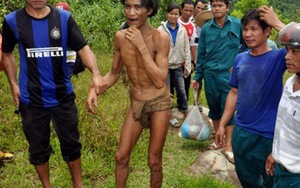 Tìm thấy hai cha con "người rừng" thứ thiệt ở Việt Nam