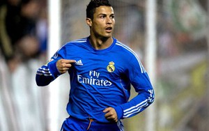 Khập khiễng rời sân tập, Ronaldo có thể lỡ đại chiến Dortmund