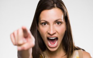 Đối xử ngược đãi với chồng có được hưởng thừa kế?