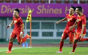 HLV Hữu Thắng cao tay giải bài toán U19 vs U23