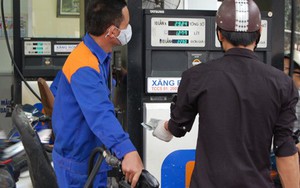 Điều chỉnh giá xăng dầu: "Tăng ít vậy chắc là 5 ngày tăng 1 lần"