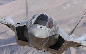 Vì sao F-35 có tên gọi là "Tia sét" Lightning II?