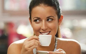 Uống cà phê + Thức khuya: Gây hại khôn lường cho phụ nữ