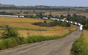 Xe cứu trợ Nga vượt biên giới, Ukraine nóng mặt
