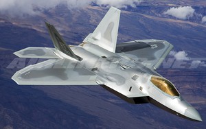 "Đối đầu 10 máy bay TQ, F-22 sẽ biến thành 'vịt quay Bắc Kinh'"