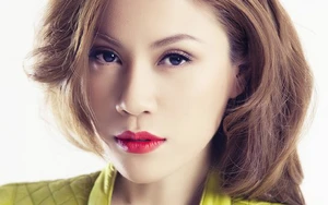 Uyên Trang: "Chưa người đàn ông nào chê tôi kém sexy"