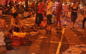 Hậu Noel, Sài Gòn chìm trong rác