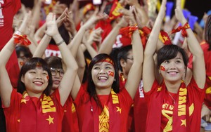 ĐT Việt Nam: Làm sao để lúc nào cũng được yêu?