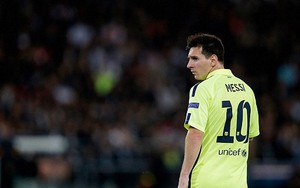 Góc khuất Messi: Tai họa lại đổ xuống đầu