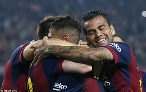 Sự thật vụ Alves rời Barca, tới Man United