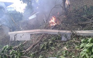 Video: Hình ảnh khủng khiếp của trực thăng bốc cháy tại Hòa Lạc