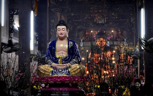 Tượng Phật 'lạ' rõ ràng là chuyện bất thường