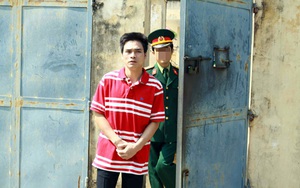 Hung thủ Lý Nguyễn Chung mong được... ghi nợ