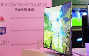 "Đại gia" Samsung trình làng "TV lõm" giá cả trăm triệu