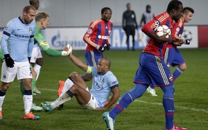 Công cường, thủ yếu, Man City đánh rơi chiến thắng