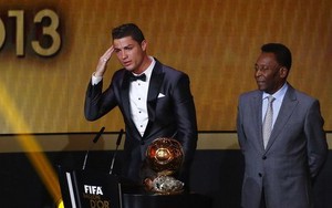 Vui Bóng Vàng, Cris Ronaldo nhận hung tin về mẹ vợ tương lai
