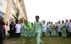 11 nạn nhân vụ sập hầm xuất viện