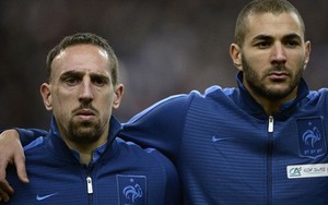 TIN VẮN SÁNG 21/1: Quả bóng Đồng Ribery phải đi "bóc lịch" 3 năm?