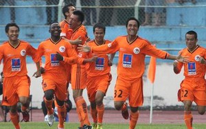 Tổng hợp V-League 12/1: SHB Đà Nẵng thăng hoa