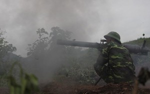 [ẢNH] Xem bộ binh Việt Nam tiến công, diệt mục tiêu