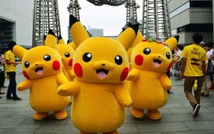 Giới trẻ Hàn Quốc háo hức với màn diễu hành Pikachu ở Seoul