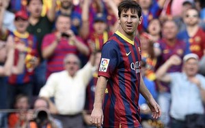 Man City thua đau Chelsea; fan Barca phát bực với Messi