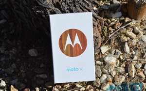 Cận cảnh Moto X vỏ gỗ cực độc