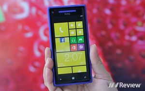 Trên tay HTC 8X vừa hạ giá sốc