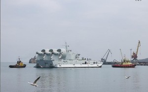 Khủng hoảng ở Ukraine, TQ vội vã đưa tàu "Bò rừng" về nước