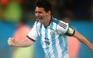 Hình ảnh lệ rơi của Messi & ĐT Argentina