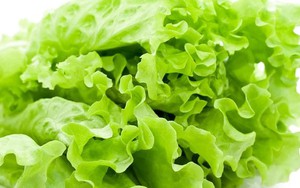 9 loại rau củ dính thuốc trừ sâu khủng khiếp nhất chợ