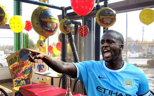 Những yêu cầu “dị” của Yaya Toure với Man City