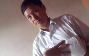Xem bói “sờ ngực”: Chính quyền nghe chuyện, chưa có cơ sở xử lý